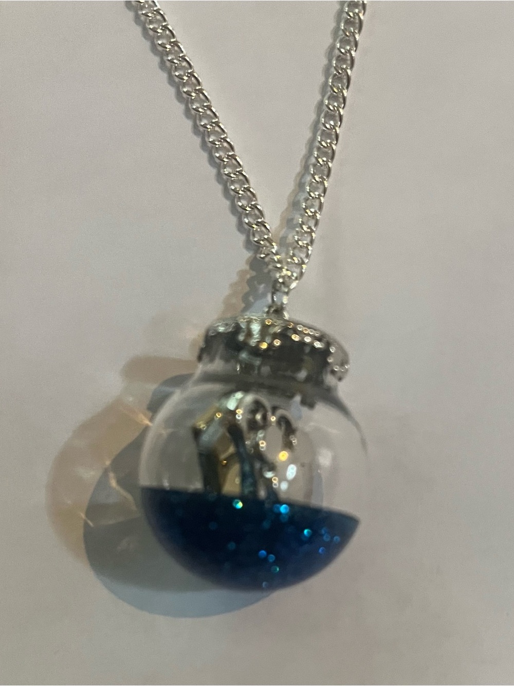Disney Kingdom Hearts Ill Icon Orb Charm Necklace - Picture 4 of 4